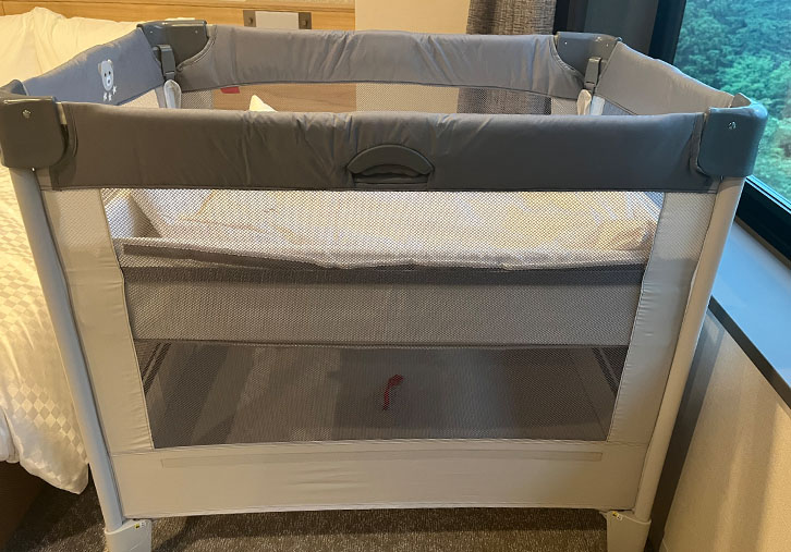 Baby crib (requires a fee)